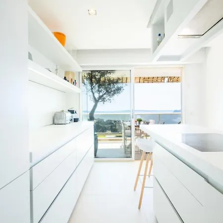 Résidence 3p, Terrasse Aménagée, Piscine, Vue Sur Les îles - 3p, Terrasse Aménagée, Piscine, Vue Sur Les îles Mae-2193 Appartement *