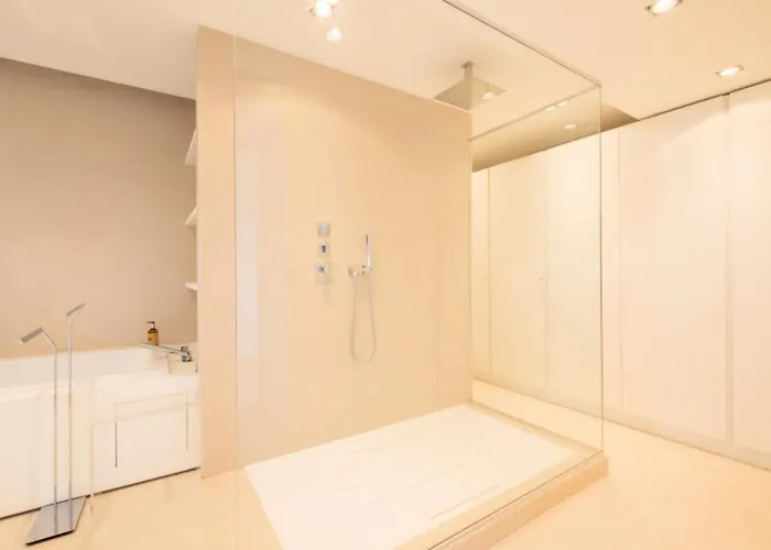 3p, Terrasse Amenagee, Piscine, Vue Sur Les Iles - 3p, Terrasse Amenagee, Piscine, Vue Sur Les Iles Mae-2193 * Cannes