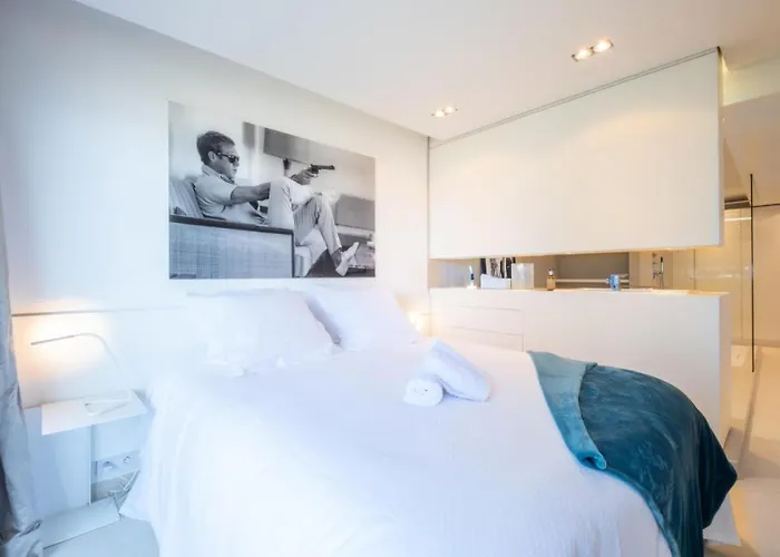 3p, Terrasse Amenagee, Piscine, Vue Sur Les Iles - 3p, Terrasse Amenagee, Piscine, Vue Sur Les Iles Mae-2193 *